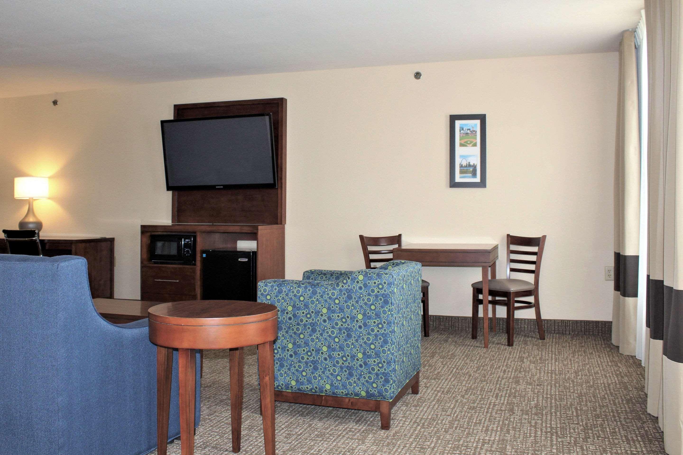 Comfort Inn & Suites St Louis - Честерфілд Екстер'єр фото